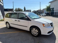 1 OWNER GOVERNMENT VAN!! ONLY 80,000KM ALL ORIGINAL SE CANADA VALUE PACKAGE!! 7 PASSENGER! FULL POWE... (image 6)