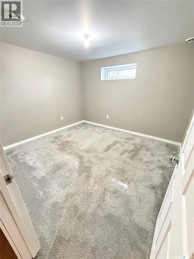 602 Barber CRESCENT Weyburn, Saskatchewan in Condos for Sale in Regina - Image 22