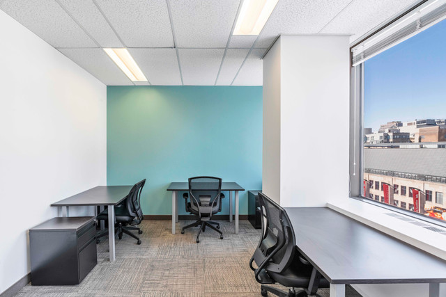 Private office space for 3 persons in Cathcart & McGill dans Espaces commerciaux et bureaux à louer  à Ville de Montréal