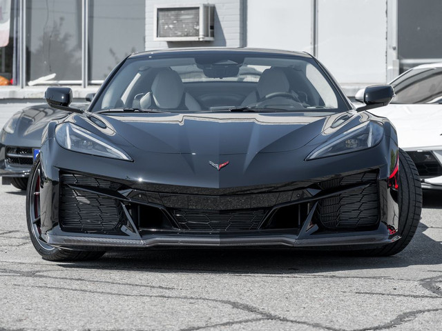 2024 Chevrolet Corvette E-Ray 3LZ- ZER Performance Package in Cars & Trucks in Markham / York Region - Image 3