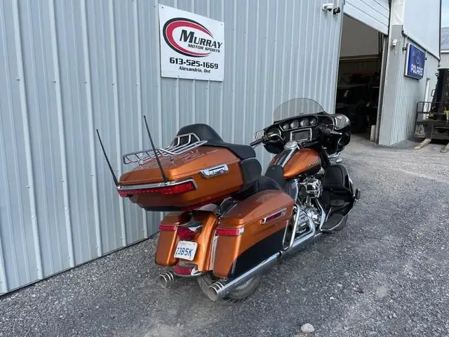 2014 Harley-Davidson FLHTK - Electra Glide Ultra Limited in Sport Touring in Ottawa - Image 4