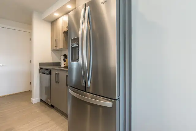 HALIFAX - 3  Bedroom Apartment for Rentals in Short Term Rentals in City of Halifax - Image 8