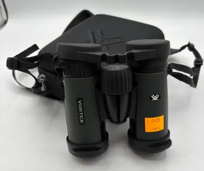 Diamondback Vortex Binoculars HD 10x32 Complete with Case, View more