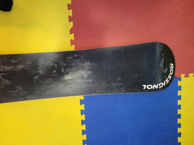 ROSSIGNOL Diva Snowboard 155 cm with Lamar bindings (large) in Other in Calgary - Image 10