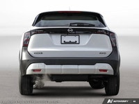 This Nissan Kicks has a trusty Regular Unleaded I-4 2.0 L/122 engine powering this Variable transmis... (image 4)