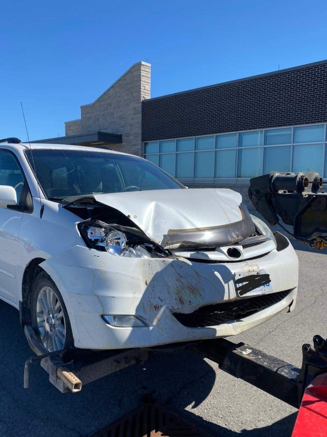 Cash For Cars ⭐️ Scrap Car Removal ⭐️ We Buy Cars $$$$ in Other Parts & Accessories in City of Toronto