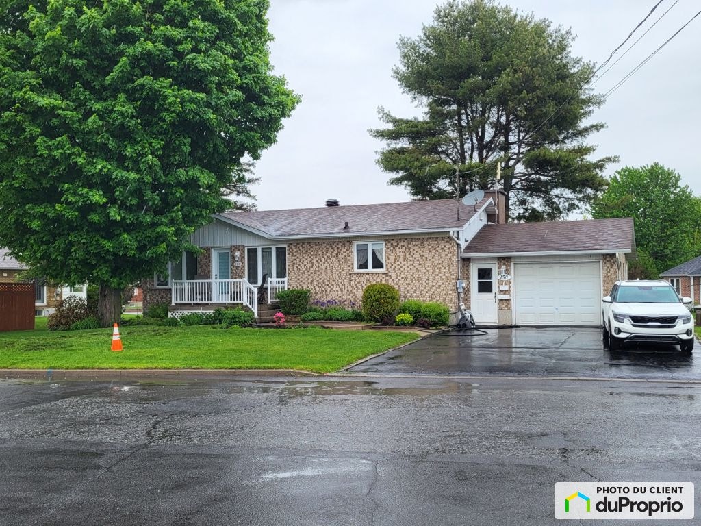 $425,000 - Bungalow for sale in Drummondville (Drummondville) — photo 1