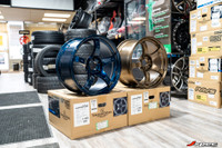 Advan TC4 18x9.5 5x114.3+38 racing indigo blue umber bronze