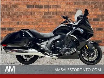 2018 K1600B in excellent condition with only 24,000 KM, Garmin BMW GPS, Dynamic ESA, Gearshift Assis...