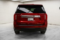 Drive this accident-free, local Manitoba owned 2024 GMC Yukon SLE 4wd today! Dressed to impress in b... (image 6)