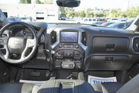 . Other Equipment Electric Mirrors, Fog Lights, Heated Mirrors, Rear Tow Hook, Retractable Mirrors,... (image 3)