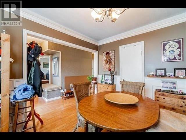 2720 BOUNDARY ROAD Burnaby, British Columbia in Houses for Sale in Vancouver - Image 2