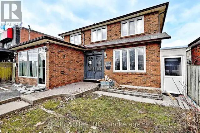 622 The Queensway Toronto (Stonegate-Queensway), Ontario, photo 3 of 4