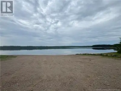 Over an acre of private land on Harts Lake Road, just steps to the public boat launchideal for natur...