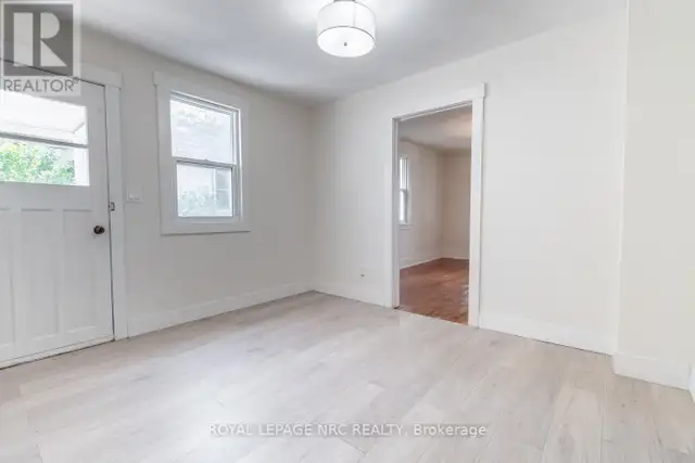 29 ERIE STREET Port Colborne (Main Street), Ontario in Houses for Sale in St. Catharines - Image 20