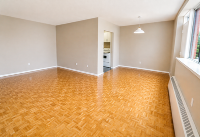 SUITE FEATURES: Large & bright 2 bedroom apartment Renovated suite All suites have balconies Hardwoo...
