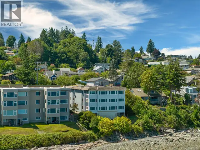 2 553 Island Hwy Campbell River, British Columbia in Condos for Sale in Campbell River - Image 3