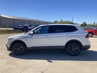 Wheels: 7J x 18 Alloy,Tires: 235/55R18,(ACC) Adaptive Cruise Control w/Stop & Go,Heated Front Comfor... (image 9)