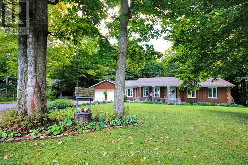 46 GRAHAM CRESCENT South Bruce Peninsula, Ontario | Houses for Sale ...