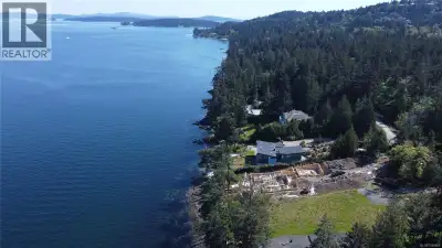 Not all waterfront lots are created equal. Welcome to a rare 28,000 sq ft mid-bank oceanfront lot in...