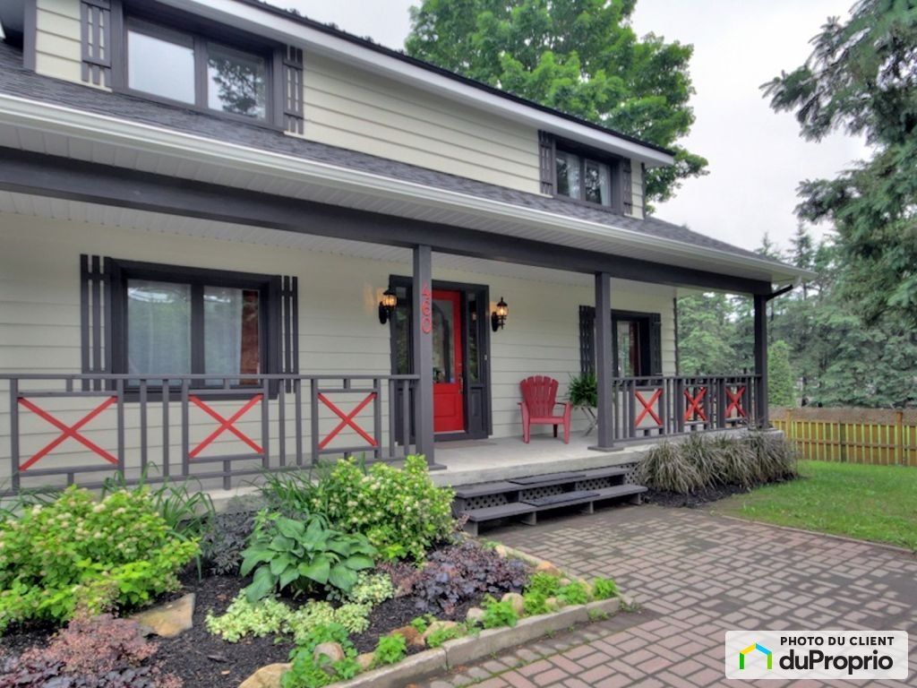 $649,000 - 2 Storey for sale in St-Sauveur — photo 1