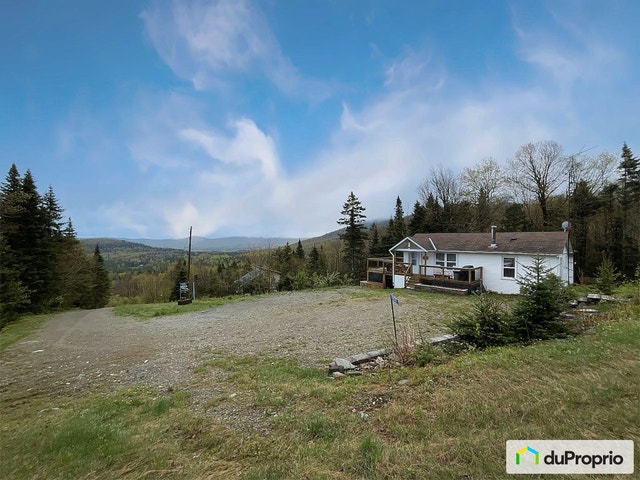 $299,000 - Bungalow for sale in Notre-Dame-Des-Bois — photo 1