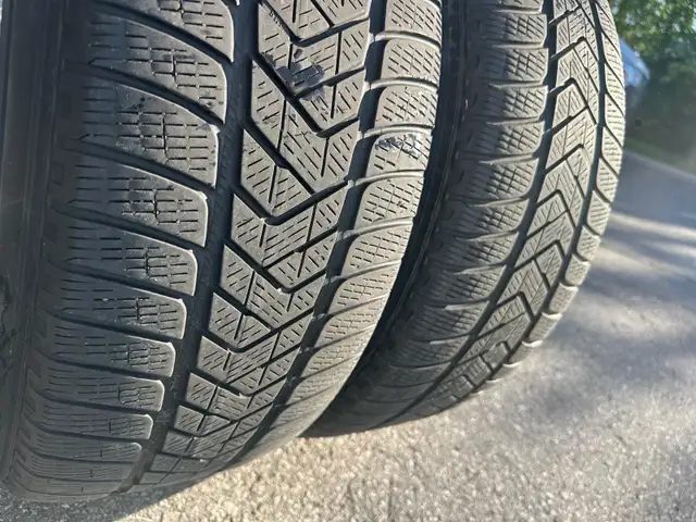 Ford Edge escape 245/60/18 pirelli winters 5x108 in Tires & Rims in Mississauga / Peel Region - Image 4
