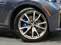 ***QUALIFY FOR A 4 YEAR WARRANTY ON OUR VEHICLES TODAY!!! Vehicle Options Include: Skylounge Panoram... (image 4)