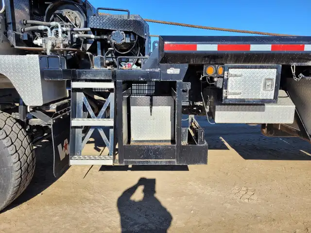 2013 WESTERN STAR 6900XD in Heavy Trucks in Saskatoon - Image 51