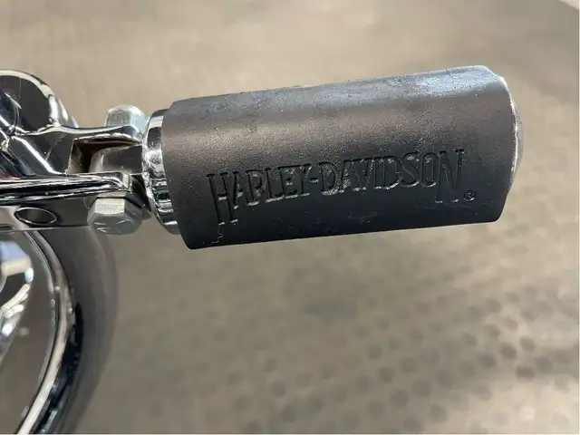 2014 Harley-Davidson Heritage Softail Classic CANADIAN HARLEY/ST in Sport Touring in North Bay - Image 23