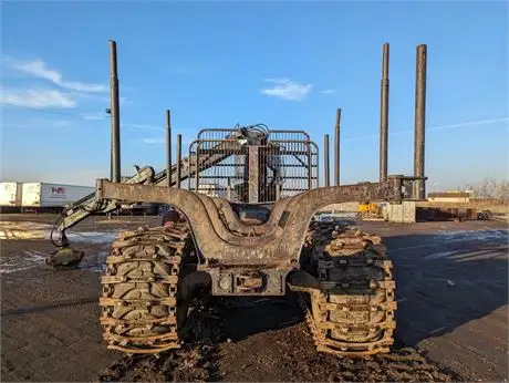 2014 JOHN DEERE 1910E FORWARDER  Cash/ trade/ lease to own term in Heavy Equipment in Fort St. John - Image 3