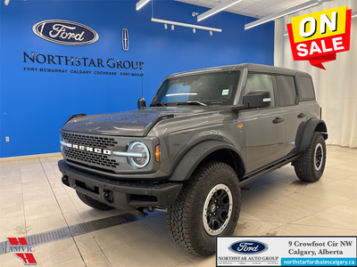 Low Mileage, Navigation, LED Lights, Aluminum Wheels, Sunroof, Off-Road Suspension! Ask us how you c...