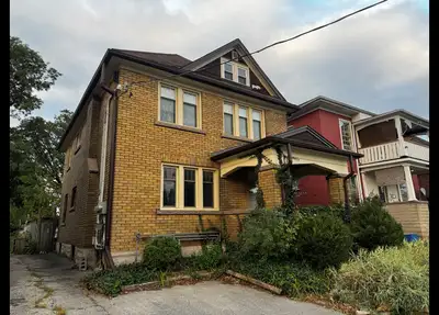 Two Bedroom Apartment In a Century Home, in the Heart of Downtown Kitchener! (Upper Unit) This gorge...