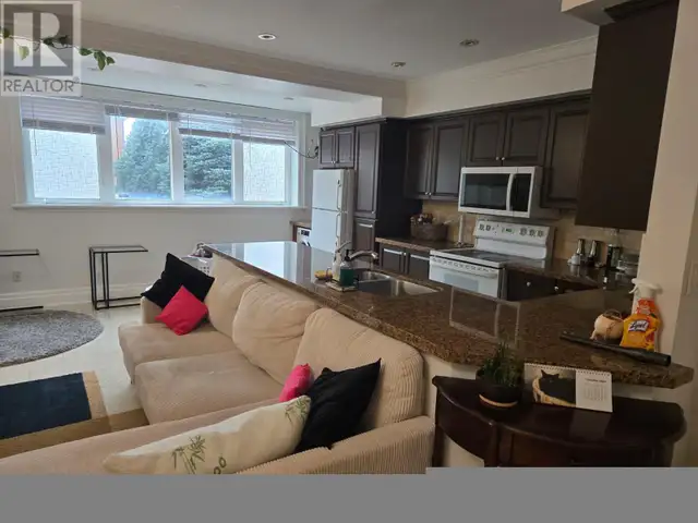 104 - 2615 KEELE STREET Toronto (Maple Leaf), Ontario in Long Term Rentals in City of Toronto - Image 5