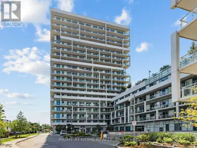 Stunning lower penthouse corner suite at Rain Condos with incredible views of Lake Ontario from ever...