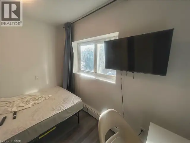 303 N KING Street N Unit# 5 Waterloo, Ontario in Long Term Rentals in Kitchener / Waterloo - Image 12