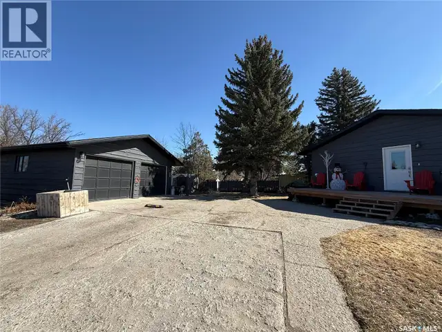 201 4th AVENUE SE Eston, Saskatchewan in Houses for Sale in Swift Current - Image 7