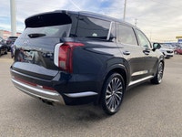 CLEAN CARFAX ONE OWNER, Heated and Cooled Front Seats, Radar Cruise, 360 Camera, Lane Keep Assist, D... (image 4)