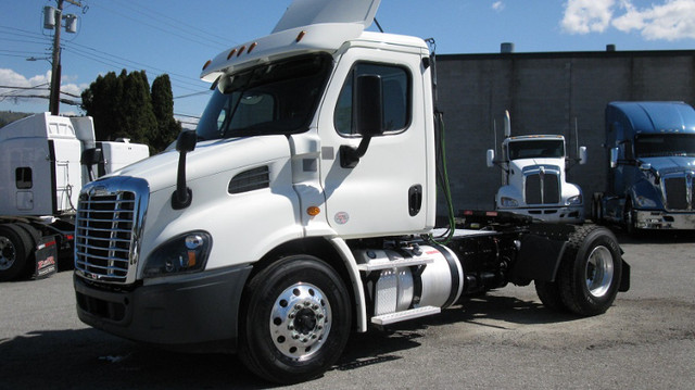 2017 Freightliner Cascadia S/A Day Cab in Heavy Trucks in Burnaby/New Westminster