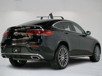 This 2021 Mercedes-Benz GLC 300 Coupe is a local Ontario vehicle with a clean Carfax report. Combini... (image 5)