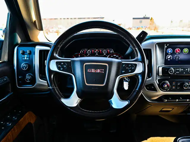 2015 GMC Sierra 2500HD SLT 6.0L - Photo 32