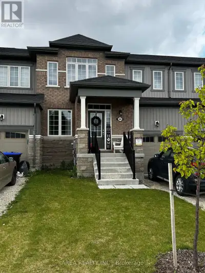 64 STATELY DRIVE Wasaga Beach, Ontario