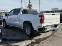 Crowfoot Hyundai, AMVIC Licensed Dealer Mileage: 49,578 km Accident History: No accidents Get the jo... (image 8)