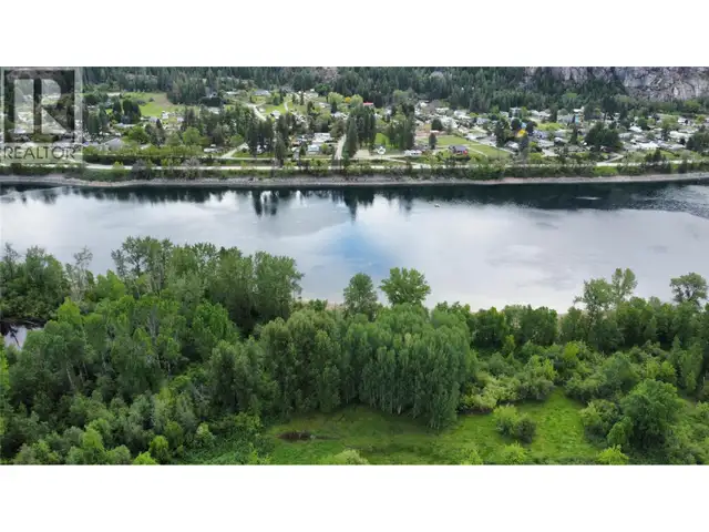 Arrow Lake 10 Lot Package Arrow Lakes Drive Castlegar, British C in Land for Sale in Nelson - Image 14