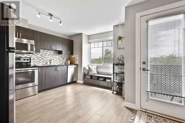 418, 121 Copperpond Common SE Calgary, Alberta62864392628738123