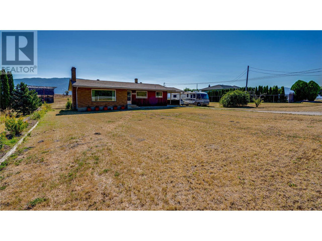 5505 Old Kamloops Road Vernon, British Columbia in Houses for Sale in Vernon - Image 3