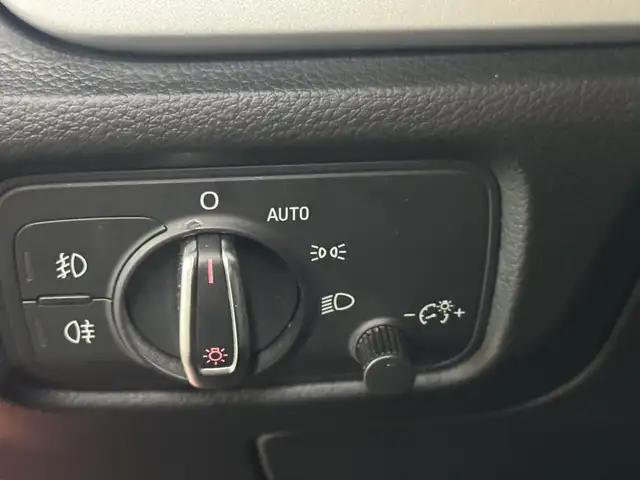 2015 Audi A3 4dr Sdn quattro 2.0T Progressiv in Cars & Trucks in Longueuil / South Shore - Image 24