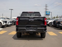 This Chevrolet Silverado 1500 boasts a Gas V8 6.2L/376 engine powering this Automatic transmission.... (image 8)