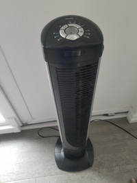 Seville Classics 10187 40" Tower Fan Black with Remote Control