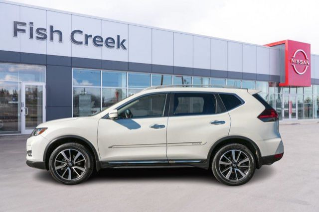 2020 Nissan Rogue SL | One Owner | Heated Steering Wheel in Cars & Trucks in Calgary - Image 3